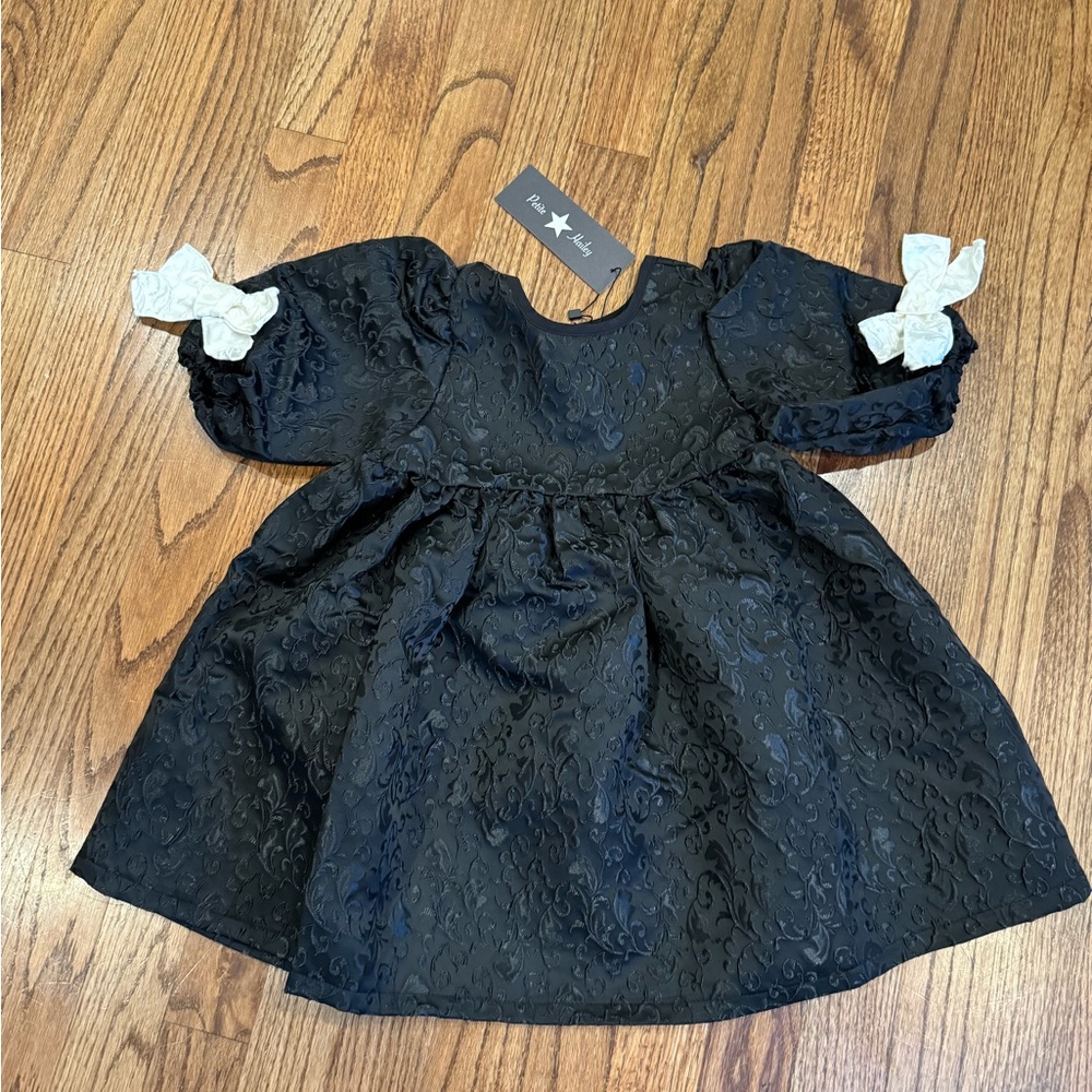 Petite Hailey bubble sleeve dress.  Size 2 brand new with tags